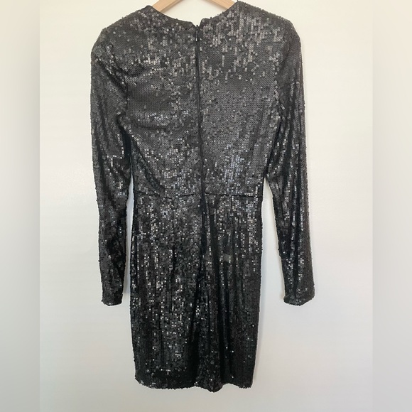 DRESS THE POPULATION SHAUNA SEQUINED DRESS - Picture 5 of 8